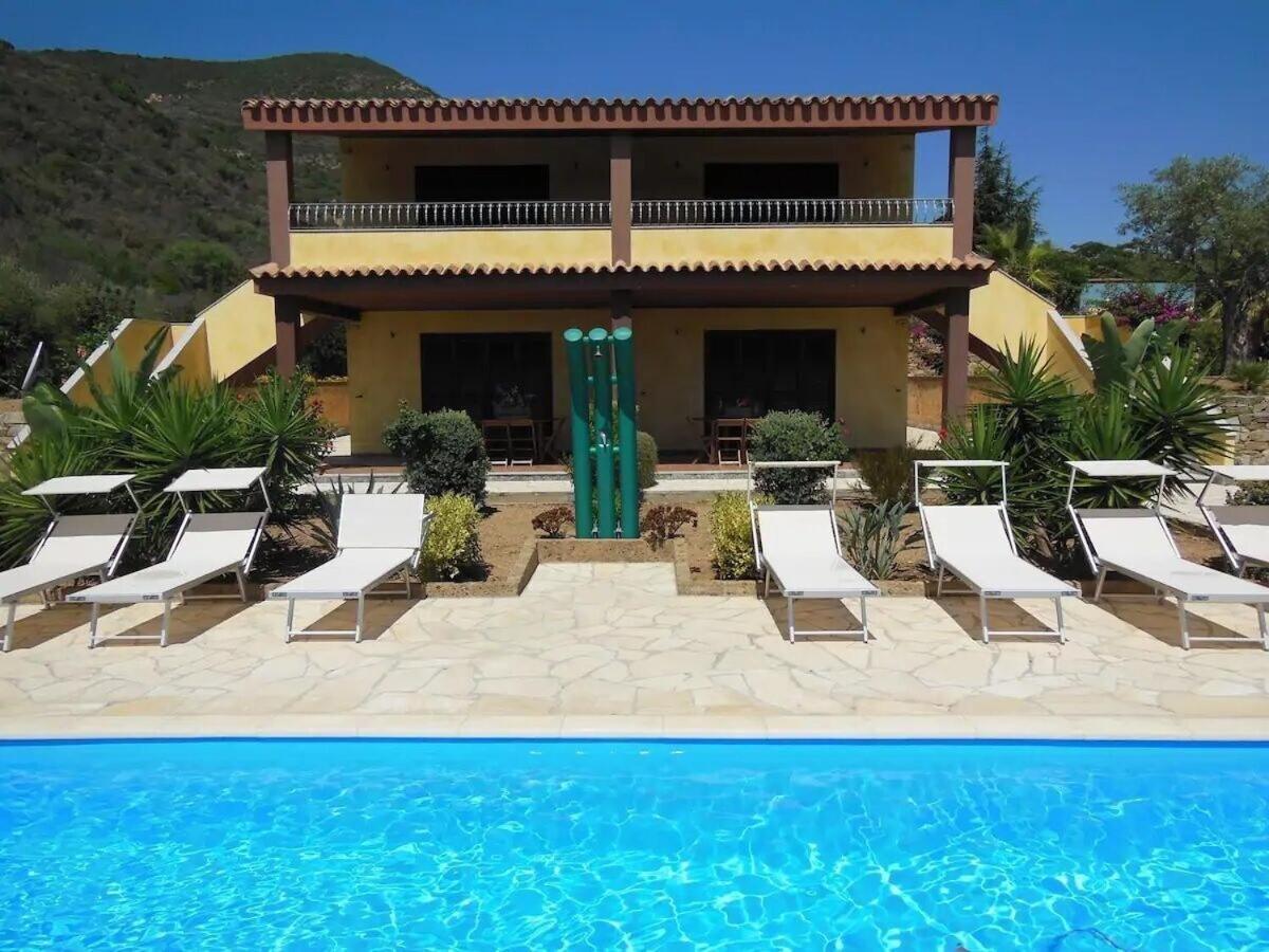 Appartamento In Splendido E Riservato Villaggio, Marina Di 테르테니아 외부 사진